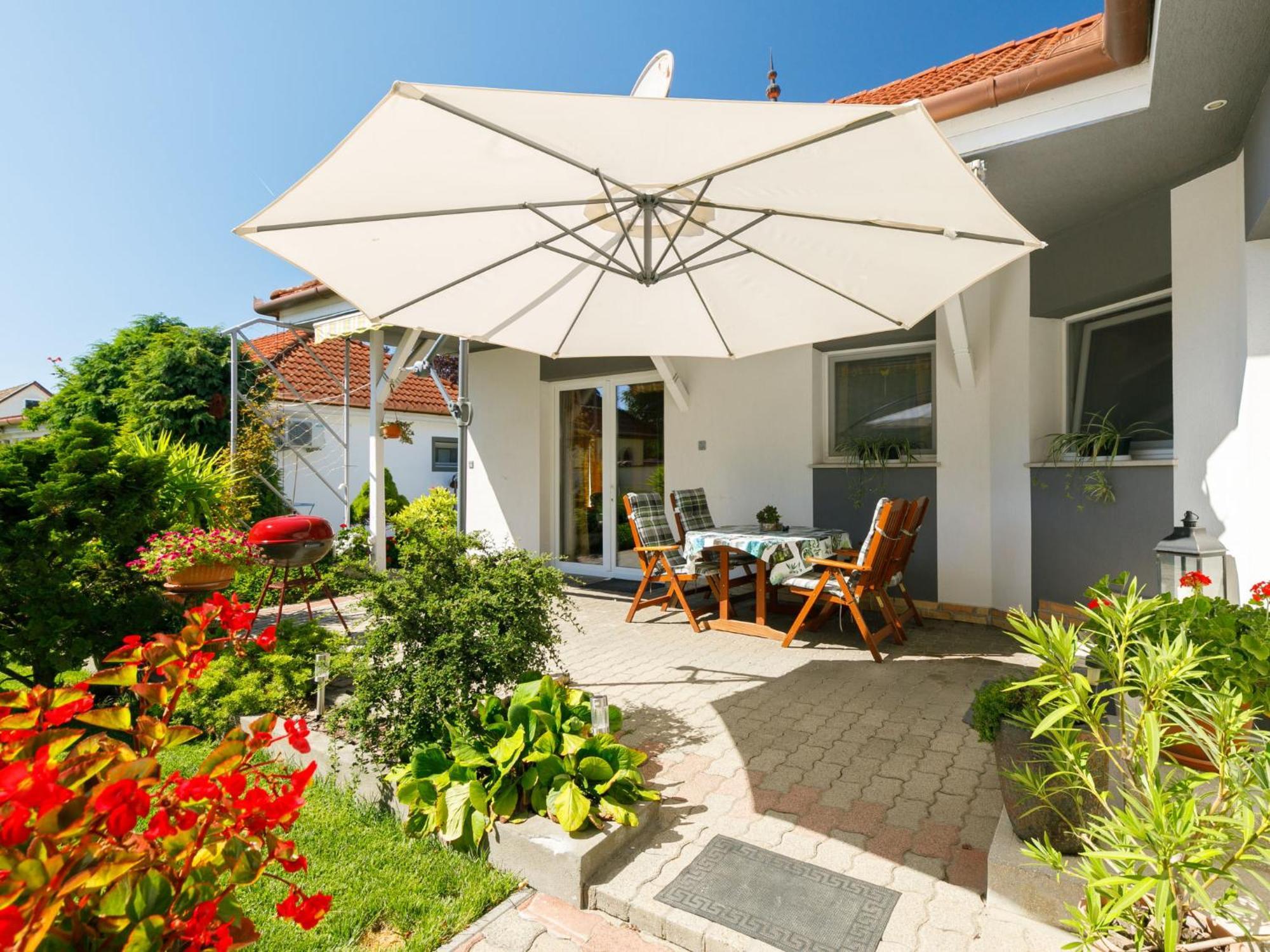 Holiday Home Ildiko By Interhome Balatonlelle Kültér fotó